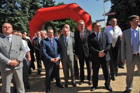 Presentation ceremony participants