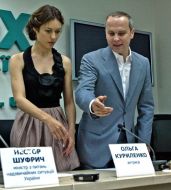 Olga Kurilenko and Nestor Shufrich