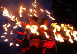 Артисты театра ”FeuerFrauen” (Германия)