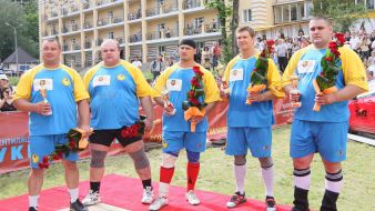 Members of Ukraine national team on Strongman