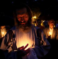 Священнослужитель