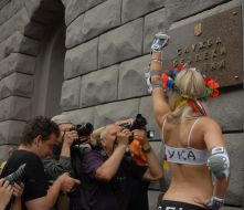 Активистка женского движения ”FEMEN”