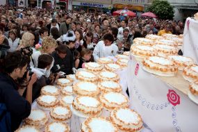 Cakes