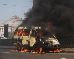 Пожар в микроавтобусе