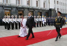 Viktor Yanukovich and Makhindi Radzhapaksi