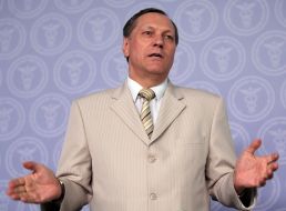 Олександр Папаіка