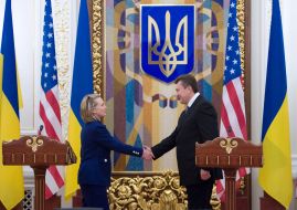 Hillary Clinton and Viktor Yanukovich