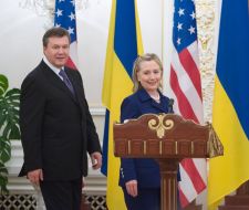 Hillary Clinton and Viktor Yanukovich