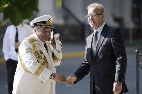 Valeriy Saratov and Viktor Maksimov