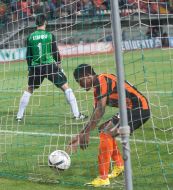 Douglas Costa and Maksim Startsev