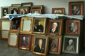 Демонтаж выставки