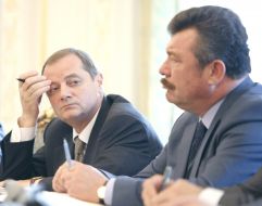 Gennadiy Vasilyev and Aleksandr Kuzmuk