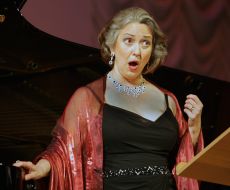 Джойс Гайер