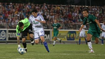 Aleksandr Mandzyuk, Taras Mikhalik and Denis Boyko