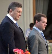 Dmitry Medvedev and Viktor Yanukovich