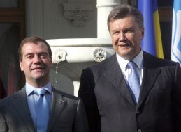 Dmitry Medvedev and Viktor Yanukovich