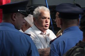 Сотрудники милиции