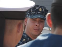 Моряк ВМС США