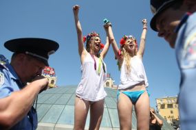 Активистки женского движения FEMEN