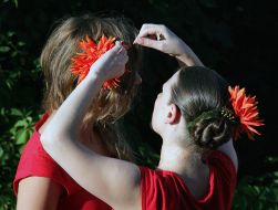 Girls make a haircut