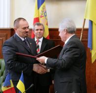 Valeriu Zubko and Aleksandr Medvedko