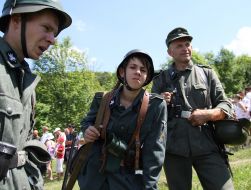 Participants of reconstruction