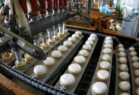 Line of ice-cream packing