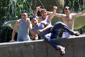 Veterans of airborne troops