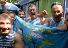 Veterans of airborne troops