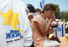 Participant zhyttja the March