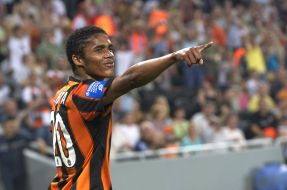 Douglas Costa