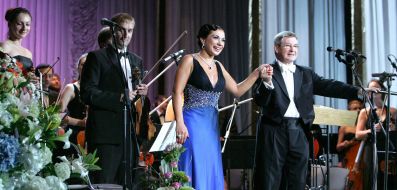 Петер Фальк и Наталия Ковалева