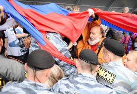 Police impeded the march of the Russian opposition