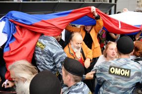 Police impeded the march of the Russian opposition