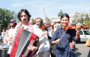 Участник Парада вышиванок