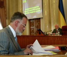 Nikolay Azarov and Dmitriy Tabachnik