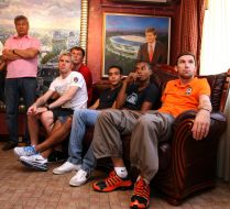  Даріо Срна, Фернандіньо, Жадсон, Томаш Хюбшман, Андрій П’ятов і Мірча Луческу