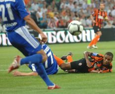 Fernandinho, Artem Putivtsev and Sergey Yavorsky