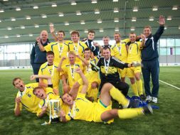 Футболисты