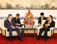 Viktor Yanukovich and Chan Detszyan