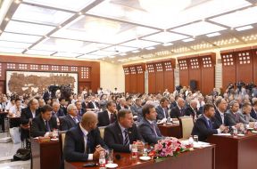 Business-forum participants