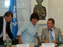 Irina Akimova, Ravil Safiullin and Olivier Adam