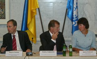 Irina Akimova, Ravil Safiullin and Martin Reiser