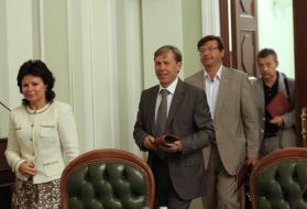 Meeting of opposition government