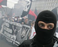 Участник марша «За украинский футбол!»