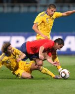 Fernando Meneses, Yaroslav Rakitskiy and Igor Hudobyak