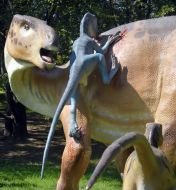 Sculptures of dinosaurs