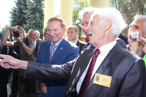 Leonid Kuchna and Yury Moshnenko