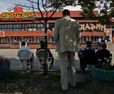 On the embankment of the Dnieper clean restaurant ”Yakitoria”