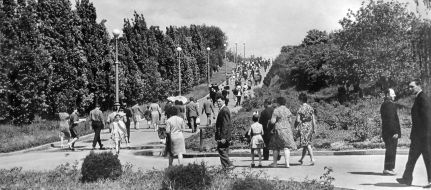 Opening day of the Botanical Garden